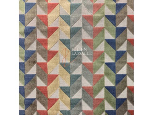 Tissu SACRAMENTO velours à motifs sur fond jacquard - Chanée Deschmaker